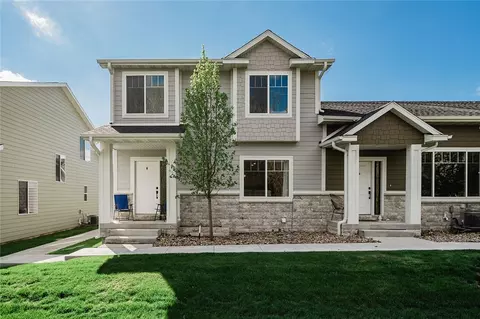 517 Spring Crest Ln, Waukee, IA 50263