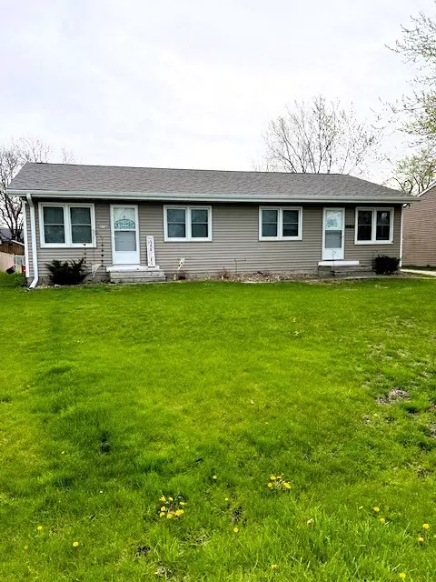 210 School St, Gilbert, IA 50105