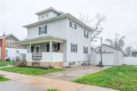 310 W Linn St, Marshalltown, IA 50158