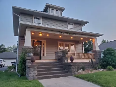 718 E Main St, Knoxville, IA 50138