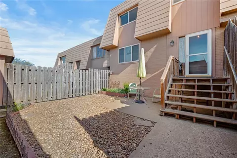 6750 School St #1404, Windsor Heights, IA 50324