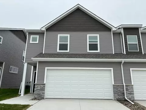 3967 NE 2nd Ln, Ankeny, IA 50021