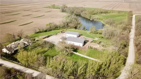 1227 Iron St, Kellogg, IA 50135