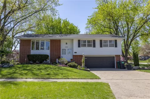 1409 SW Lynn Dr, Ankeny, IA 50023
