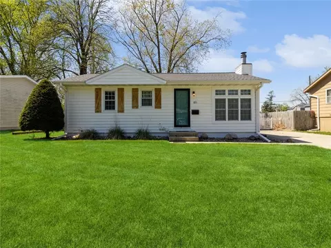 823 Yuma Ave, Ames, IA 50014