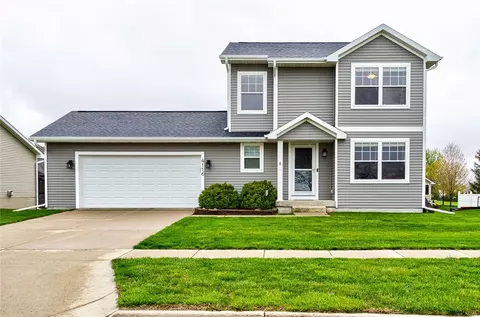 4116 Welbeck Dr, Ames, IA 50010