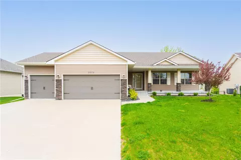 3408 E Payton Ave, Des Moines, IA 50320