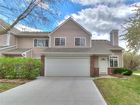 7425 Wistful Vista Dr #508, West Des Moines, IA 50266
