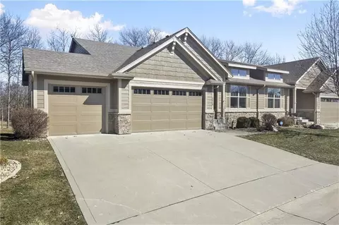 1513 Tournament Club Way, Polk City, IA 50226