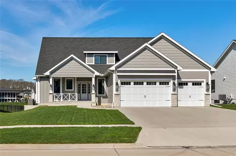 1257 S Wildfire Ave, West Des Moines, IA 50266
