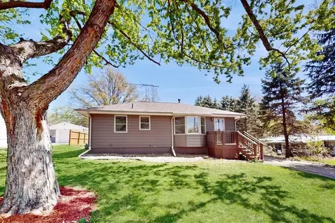 304 N I St, Indianola, IA 50125