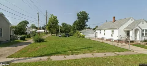 108 N 7th Ave, Marshalltown, IA 50158