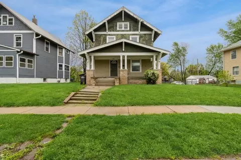 1303 12th St, Des Moines, IA 50314