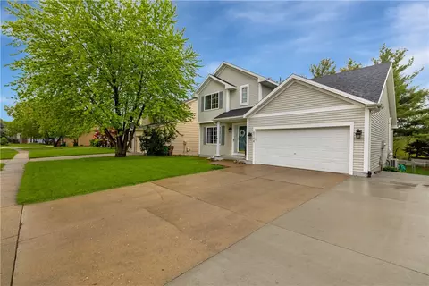 6144 Dakota Dr, West Des Moines, IA 50266