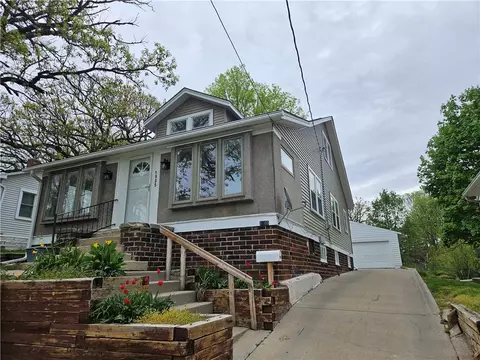 1905 E 32nd Ct, Des Moines, IA 50317