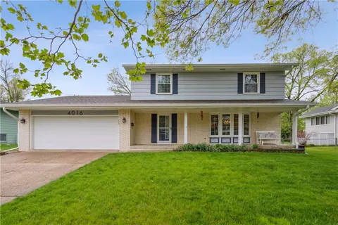 4016 46th St, Des Moines, IA 50310