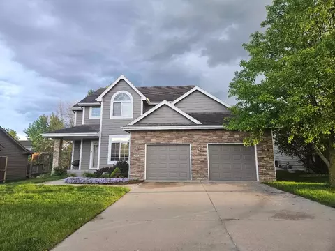 3018 SW Meadow Ridge Dr, Ankeny, IA 50023