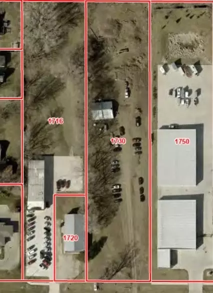 1730 E Army Post Rd, Des Moines, IA 50320