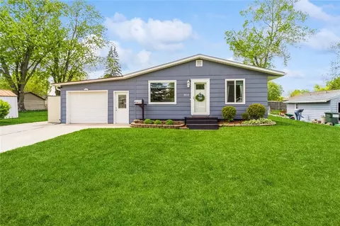 3213 Nixon Ave, Ames, IA 50010