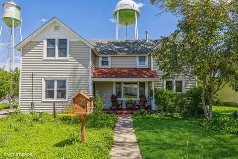 1907 Walnut St, Granger, IA 50109