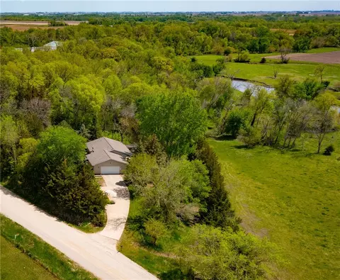 414 335th St, Perry, IA 50220