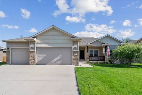 1445 Jacobson Dr, Story City, IA 50248