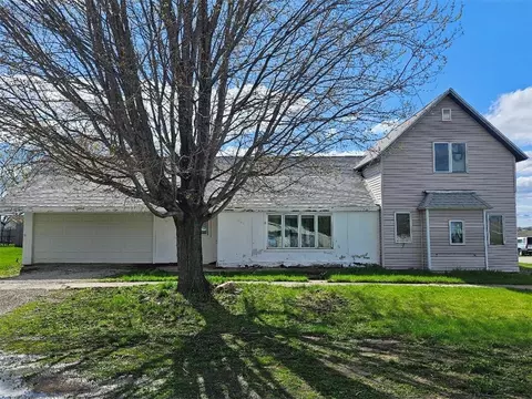 645 Elm St, Kamrar, IA 50132