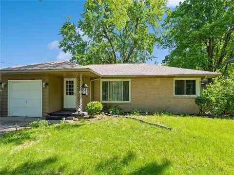 3108 Shawnee Ave, Des Moines, IA 50310