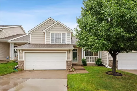 933 NW Prairie Ridge Dr, Ankeny, IA 50023