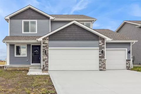 731 NE Doe Pointe Dr, Ankeny, IA 50021