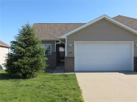 252 Southern Prairie Dr, Madrid, IA 50156