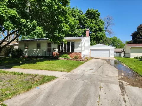 2614 18th Ave N, Fort Dodge, IA 50501
