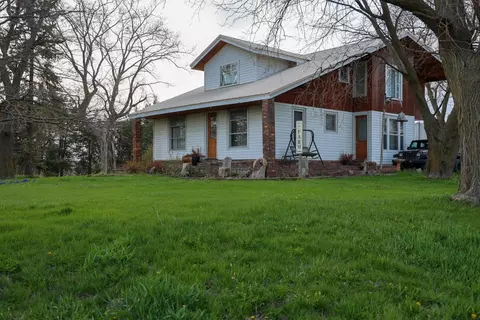 1405 530th St, Cherokee, IA 51012