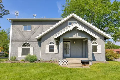 3126 Indianola Ave, Des Moines, IA 50315