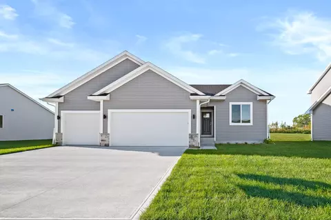 5710 Allerton Dr, Ames, IA 50014