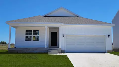 1317 NE Deerfield Dr, Ankeny, IA 50021