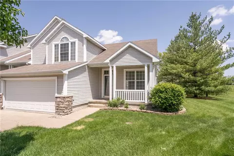1033 NW Prairie Ridge Dr, Ankeny, IA 50023