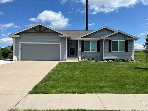 1627 Rutherford Ct SW, Altoona, IA 50009