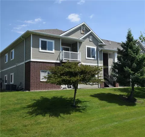 5801 SE 24th St #84, Des Moines, IA 50320