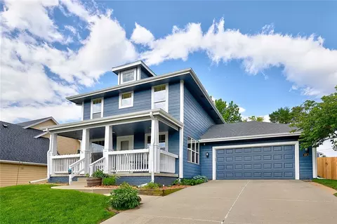 220 Sherrylynn Blvd, Pleasant Hill, IA 50327