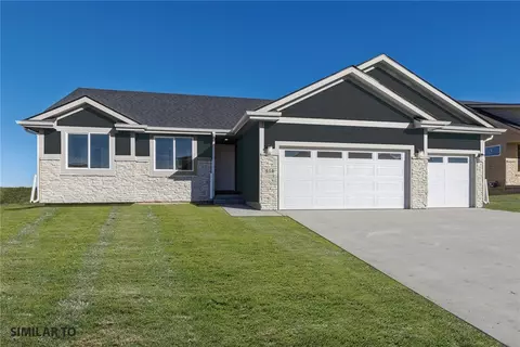 3005 6th Ave SW, Altoona, IA 50009