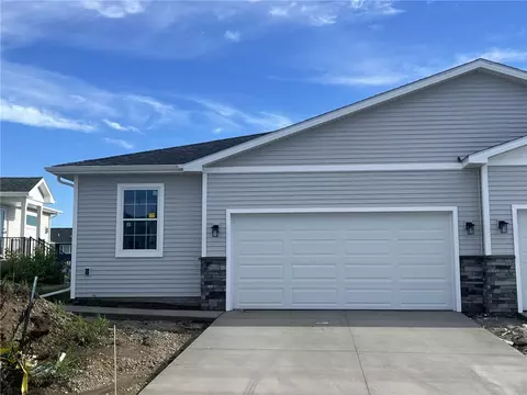 1505 Primrose Dr SE, Altoona, IA 50009