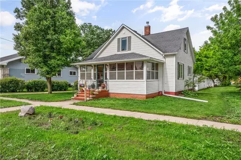 112 S Walnut St, Madrid, IA 50156