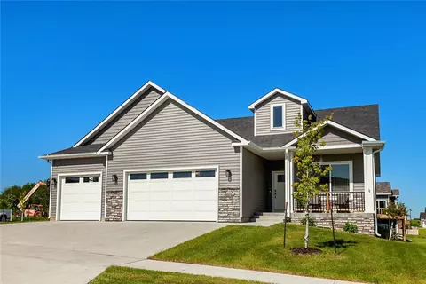 605 Ellston Ave, Ames, IA 50014
