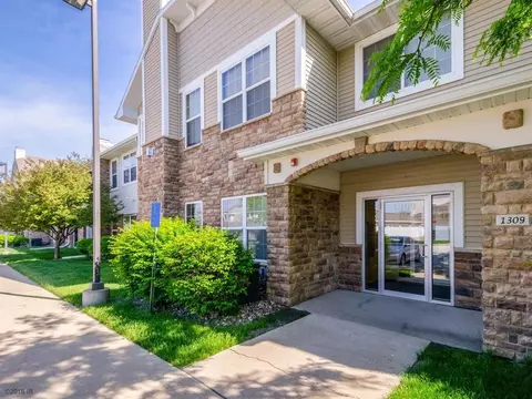 1309 SE University Ave #106, Waukee, IA 50263