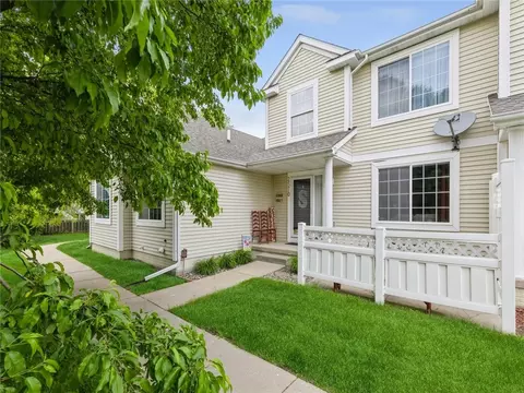 2570 NW Heritage Ave, Ankeny, IA 50023