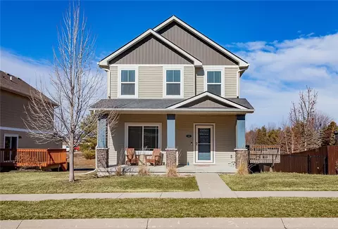 55 SE Booth Ave, Waukee, IA 50263