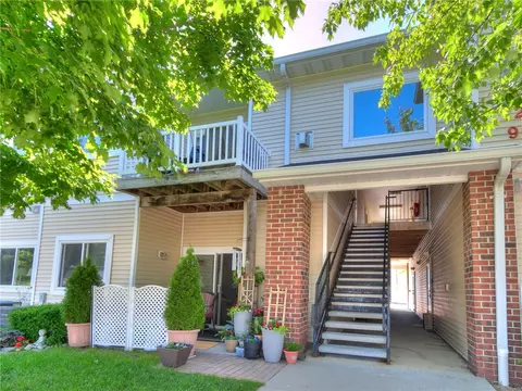 1206 NE 5th Ln #F12, Ankeny, IA 50021