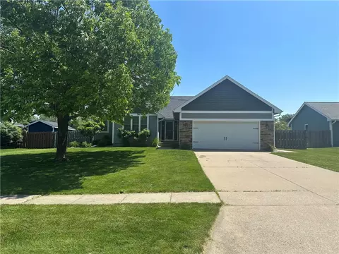 309 NW Winterberry St, Ankeny, IA 50023