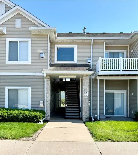 1360 SE Florence Dr #58L, Waukee, IA 50263